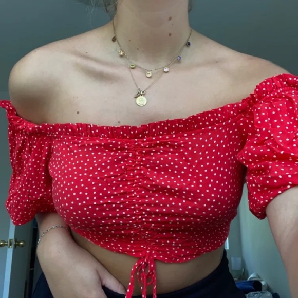 Red and white polka dots crop top - Picture 2 of 3